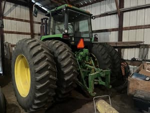 1991 John Deere 4755 Image