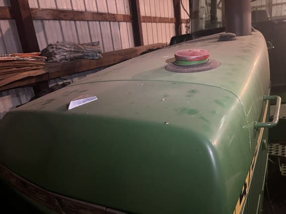 Image of John Deere 4755 equipment image 2