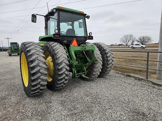 Image of John Deere 4755 equipment image 4