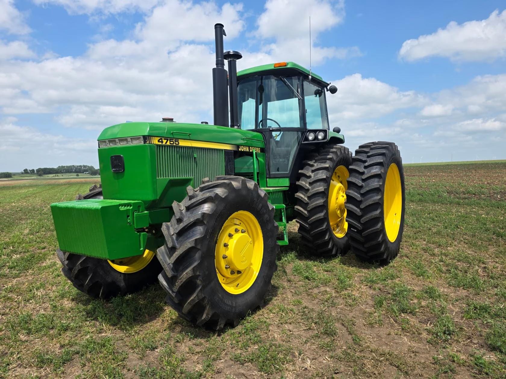 1991 John Deere 4755 Equipment Image0