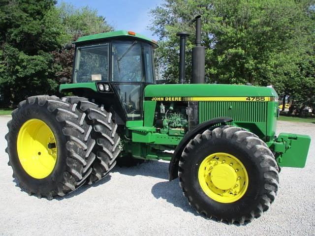 Image of John Deere 4755 equipment image 1