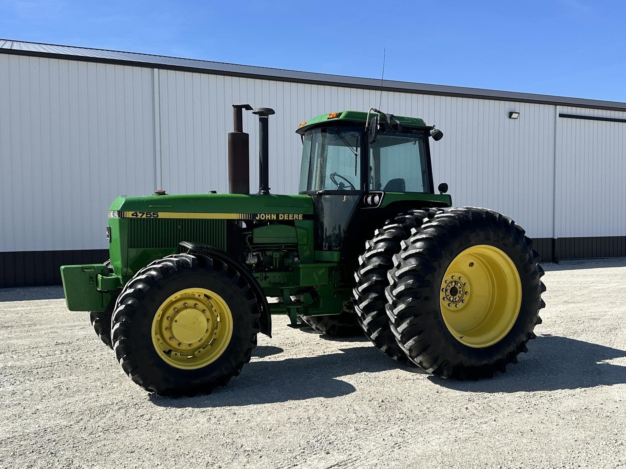 1991 John Deere 4755 Equipment Image0