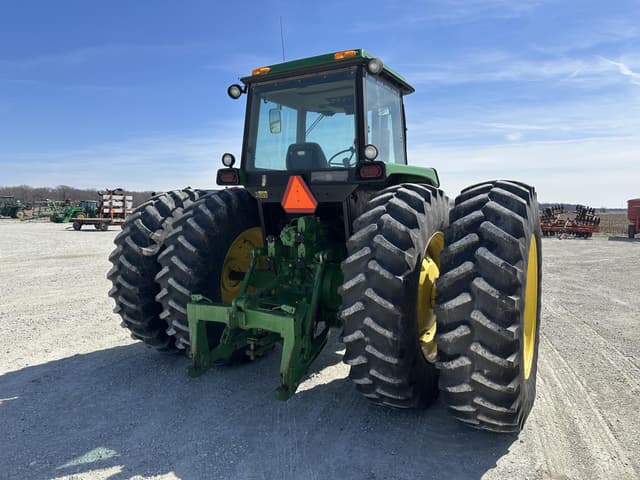 Image of John Deere 4755 equipment image 4