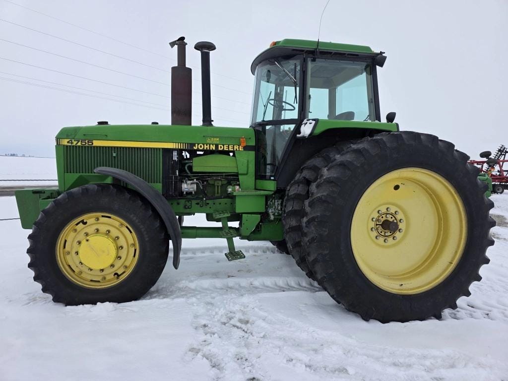 1991 John Deere 4755 Equipment Image0