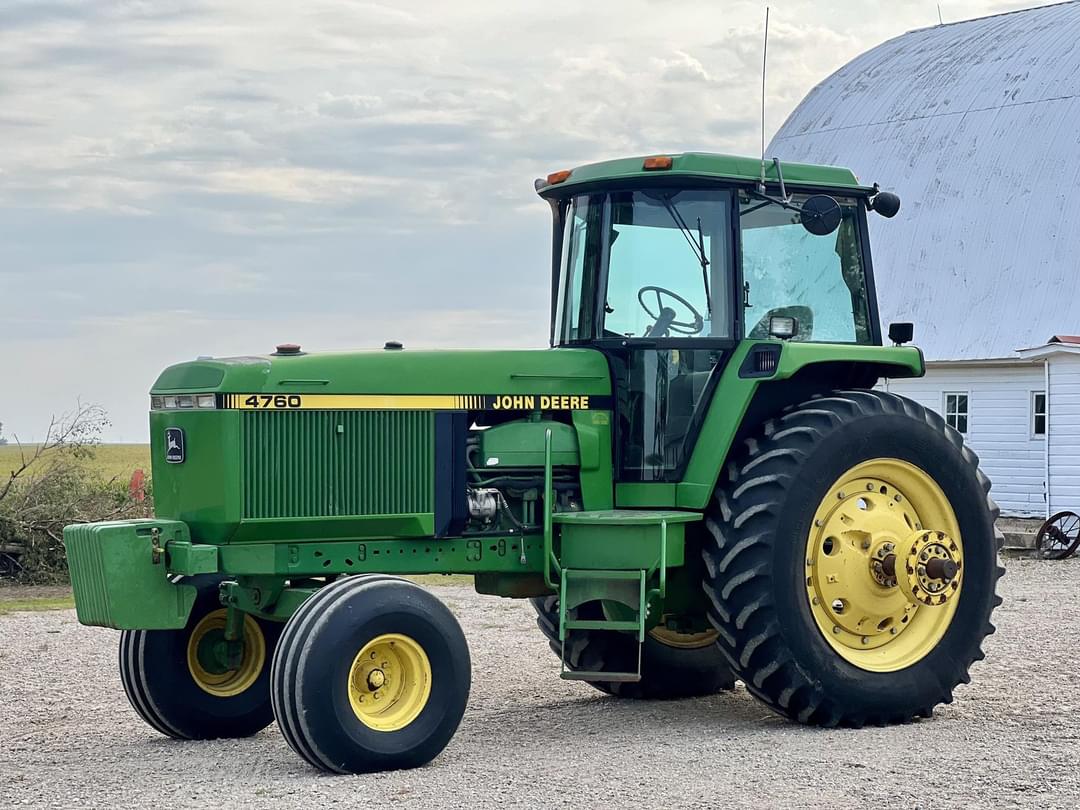 Image of John Deere 4760 Primary image