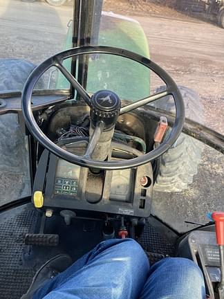 Image of John Deere 4955 equipment image 4
