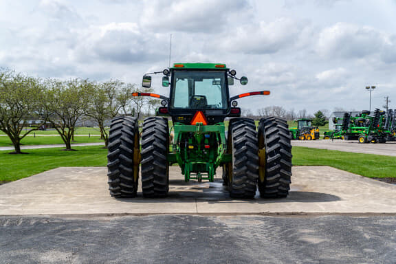 Image of John Deere 4955 equipment image 3