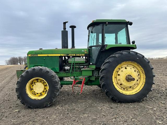 Image of John Deere 4955 equipment image 1