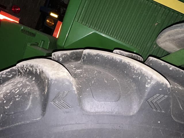 Image of John Deere 4960 equipment image 3