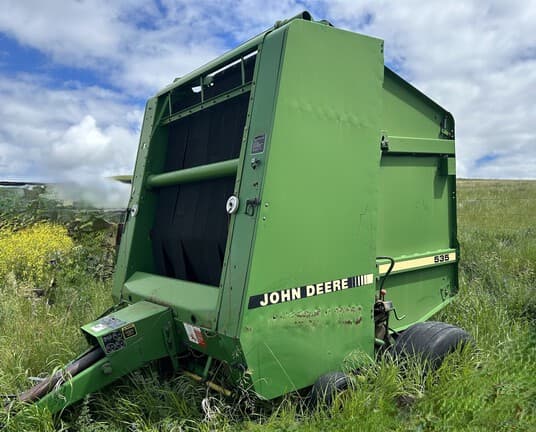 Image of John Deere 535 equipment image 1