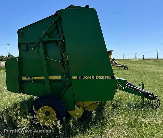 Image of John Deere 535 equipment image 3