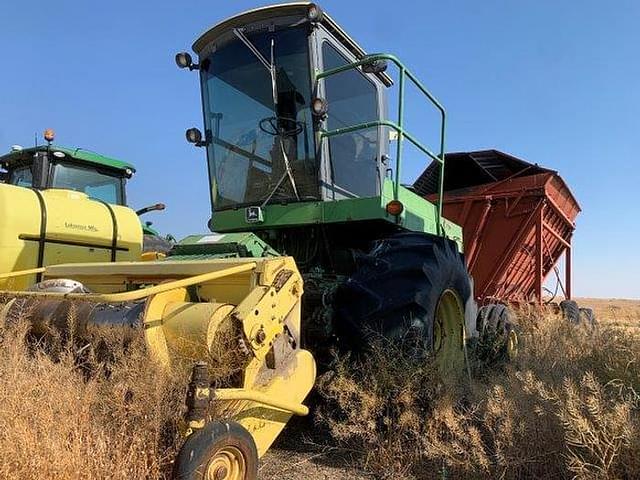 Image of John Deere 5830 equipment image 3