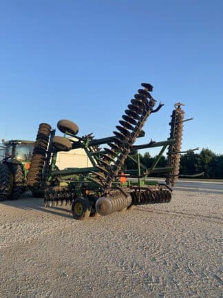 Image of John Deere 630 equipment image 3