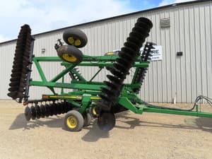 1991 John Deere 630 Image