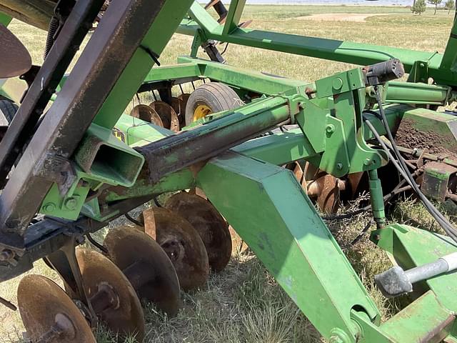 Image of John Deere 630 equipment image 4