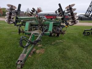 1991 John Deere 635 Image