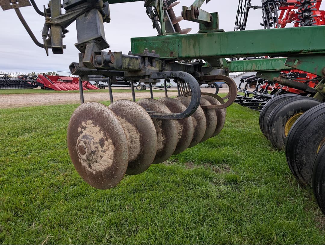 Image of John Deere 635 Image 1