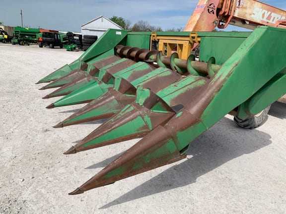 Main image John Deere 643