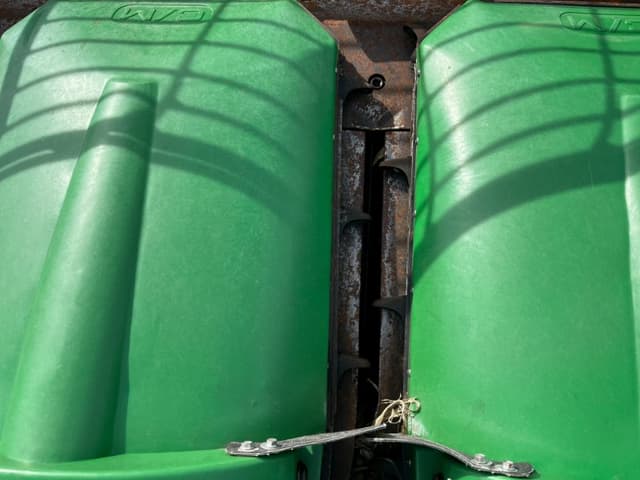 Image of John Deere 643 equipment image 3