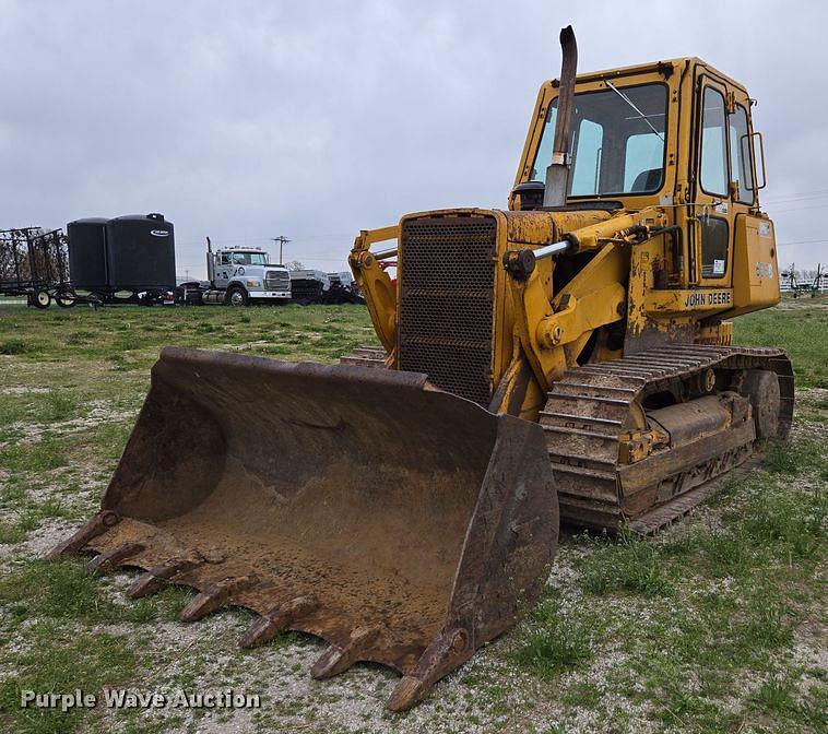 Image of John Deere 655B Primary image