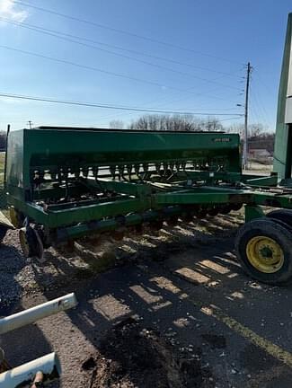 Image of John Deere 750 equipment image 1