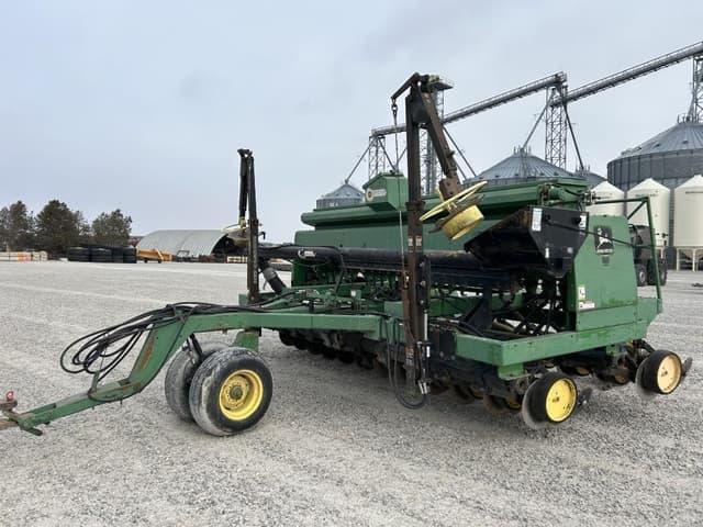 Image of John Deere 750 equipment image 1