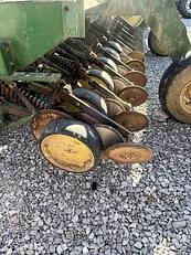 Main image John Deere 750 14