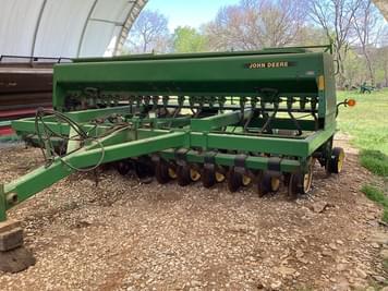 Main image John Deere 750