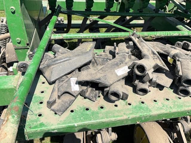 Image of John Deere 750 equipment image 3