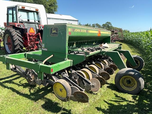 Image of John Deere 750 equipment image 2