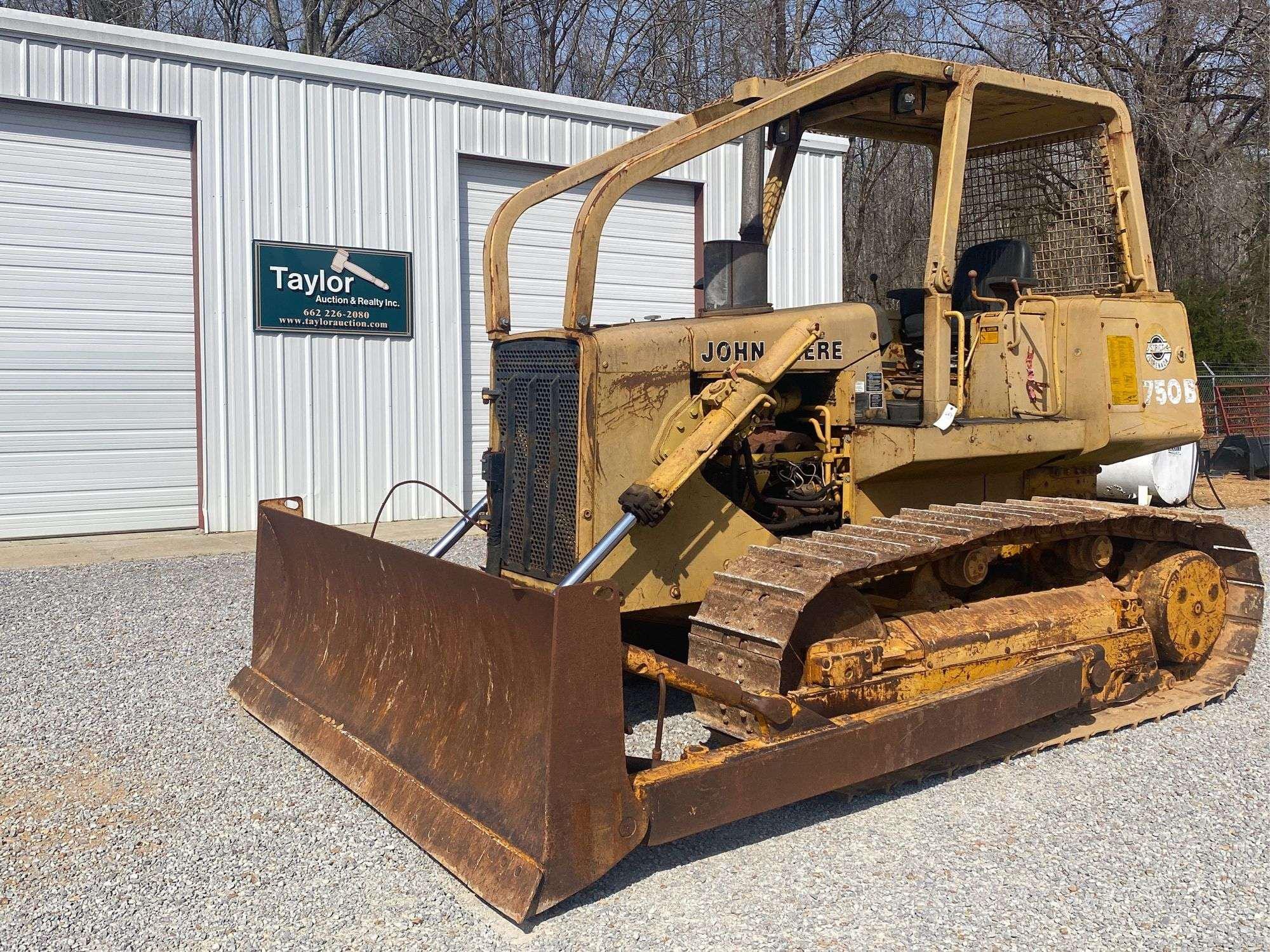 Main image John Deere 750B