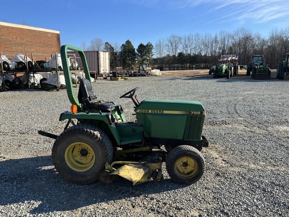Image of John Deere 755 equipment image 3