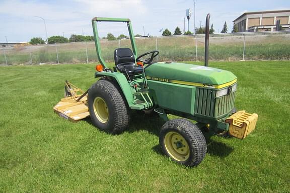 Image of John Deere 770 Primary image