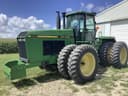 1991 John Deere 8560 Image