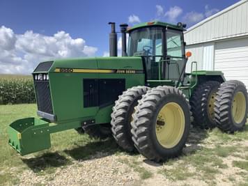 Main image John Deere 8560