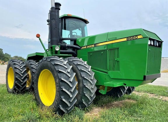 Main image John Deere 8560
