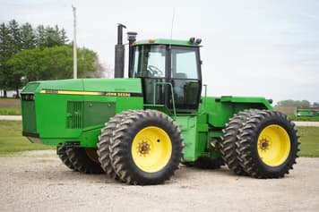 Main image John Deere 8560