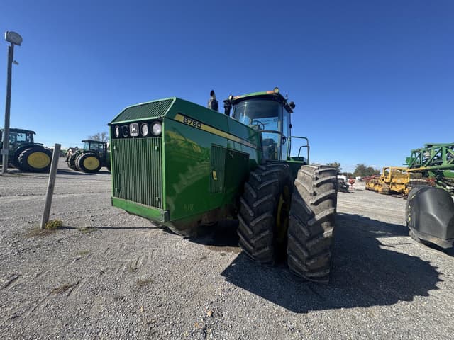 Image of John Deere 8760 equipment image 2