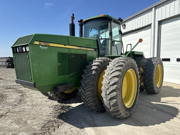 Image of John Deere 8760 equipment image 1