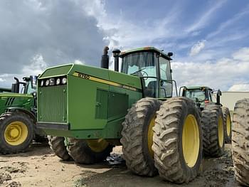 1991 John Deere 8760 Equipment Image0