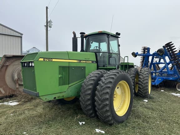 Image of John Deere 8760 equipment image 4