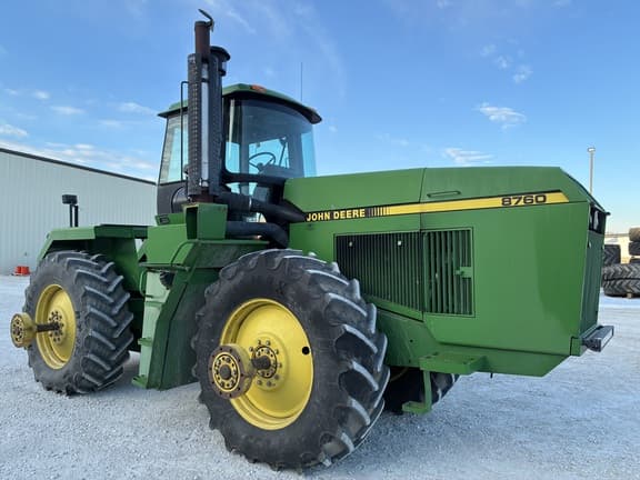 Image of John Deere 8760 equipment image 1