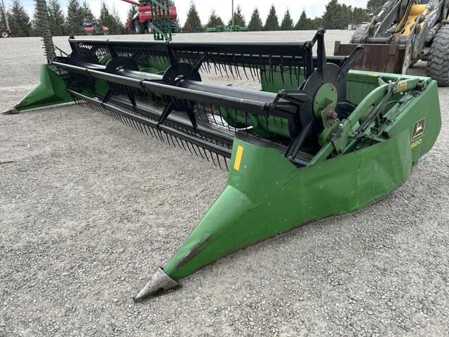 Image of John Deere 920 equipment image 1