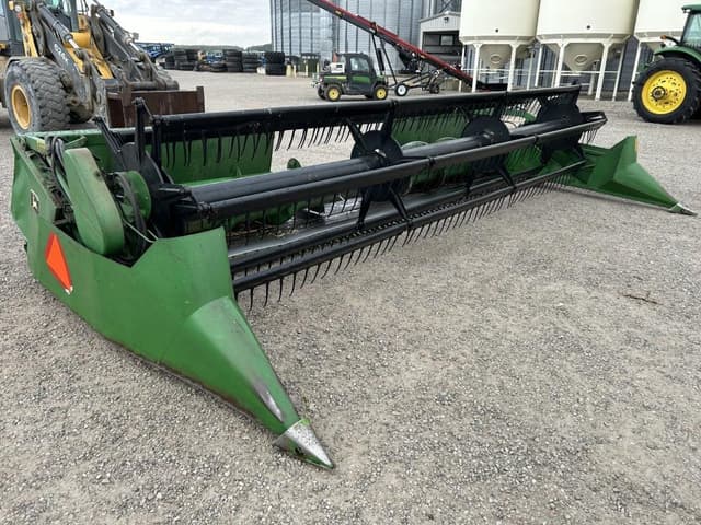 Image of John Deere 920 equipment image 2