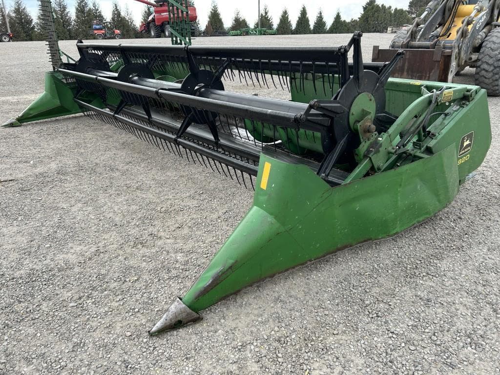 Image of John Deere 920 Primary image