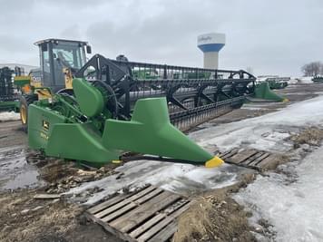 Main image John Deere 925F