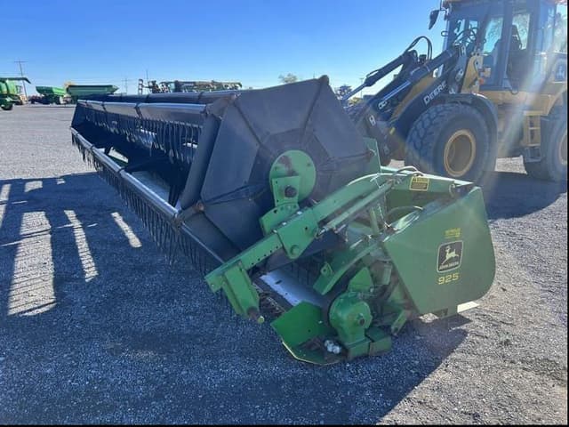 Image of John Deere 925 equipment image 2