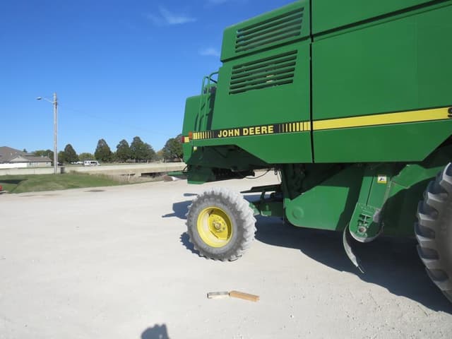 Image of John Deere 9400 equipment image 2