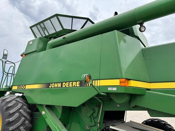 Image of John Deere 9500 equipment image 2