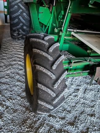 Image of John Deere 9500 equipment image 2